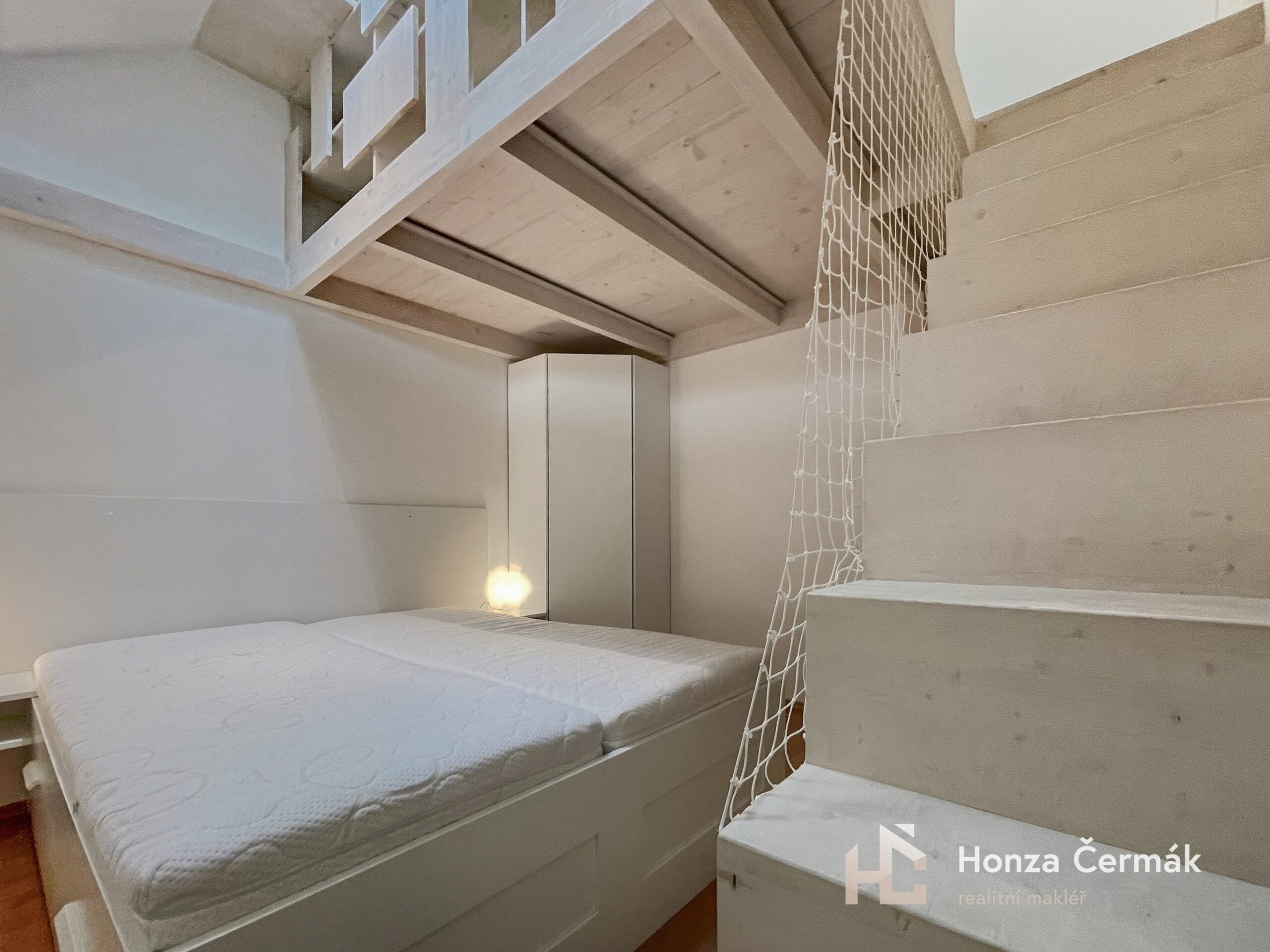 Honza Čermák | Černého | 4